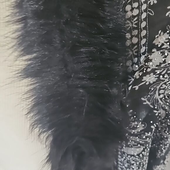 Taj Mahal Beaded Scarf With Faux Fur Trim Black/ Silver - Picture 8 of 16